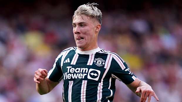 Rasmus Hojlund pictured running during his Premier League debut for Manchester United in September 2023